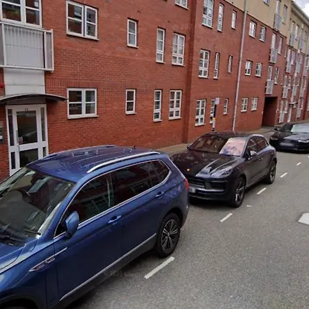 Chic Central Birmingham Jewellery Quarter Apartment With Free Wifi, Parking And Keyless Access, 4 Beds Exterior photo